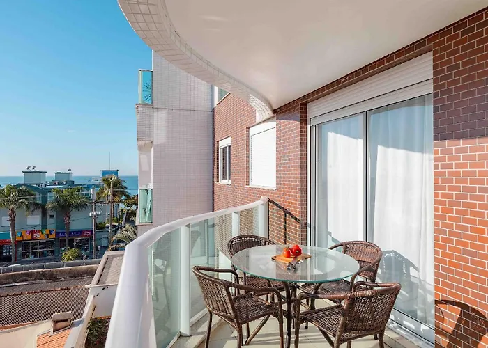 Apartamento Em Condo Com Piscina E Jacuzzi Bombinhas